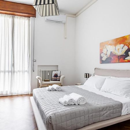 Lungarno Elegant Apartment With Panoramic Balcony Pisa Exterior photo