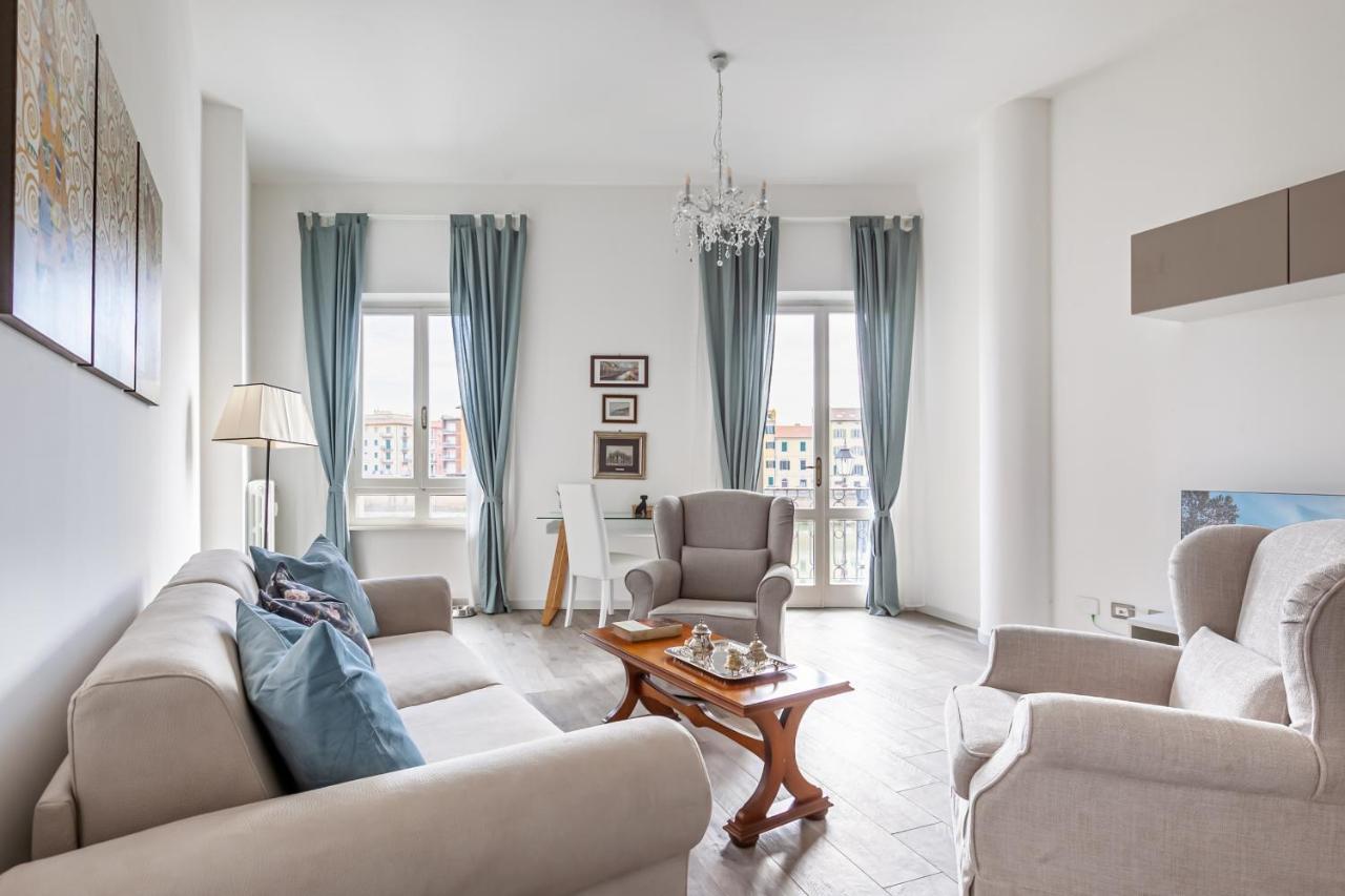 Lungarno Elegant Apartment With Panoramic Balcony Pisa Exterior photo